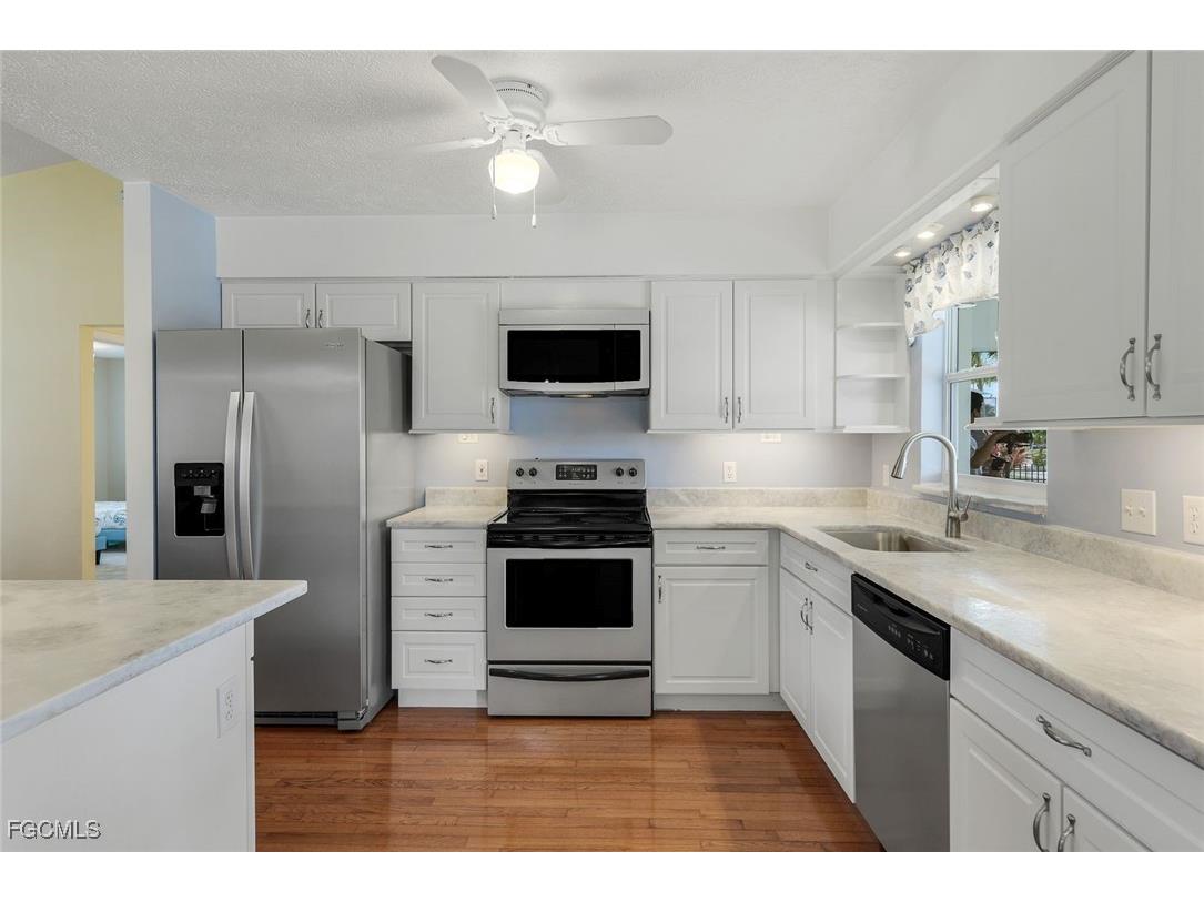 1925 SW 17th Place Cape Coral FL 33991 2025018347 image17