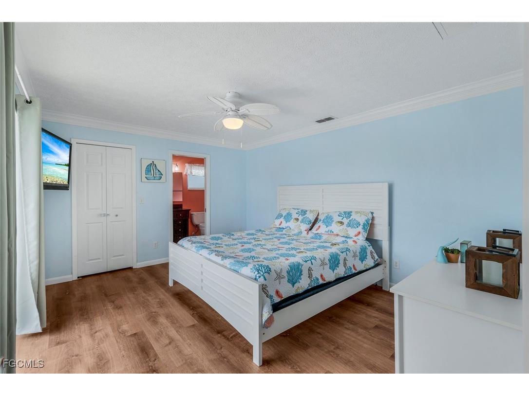 1925 SW 17th Place Cape Coral FL 33991 2025018347 image21