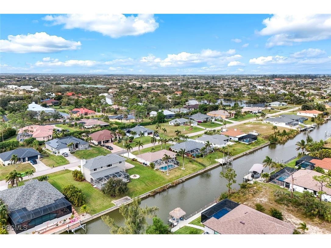 1925 SW 17th Place Cape Coral FL 33991 2025018347 image36