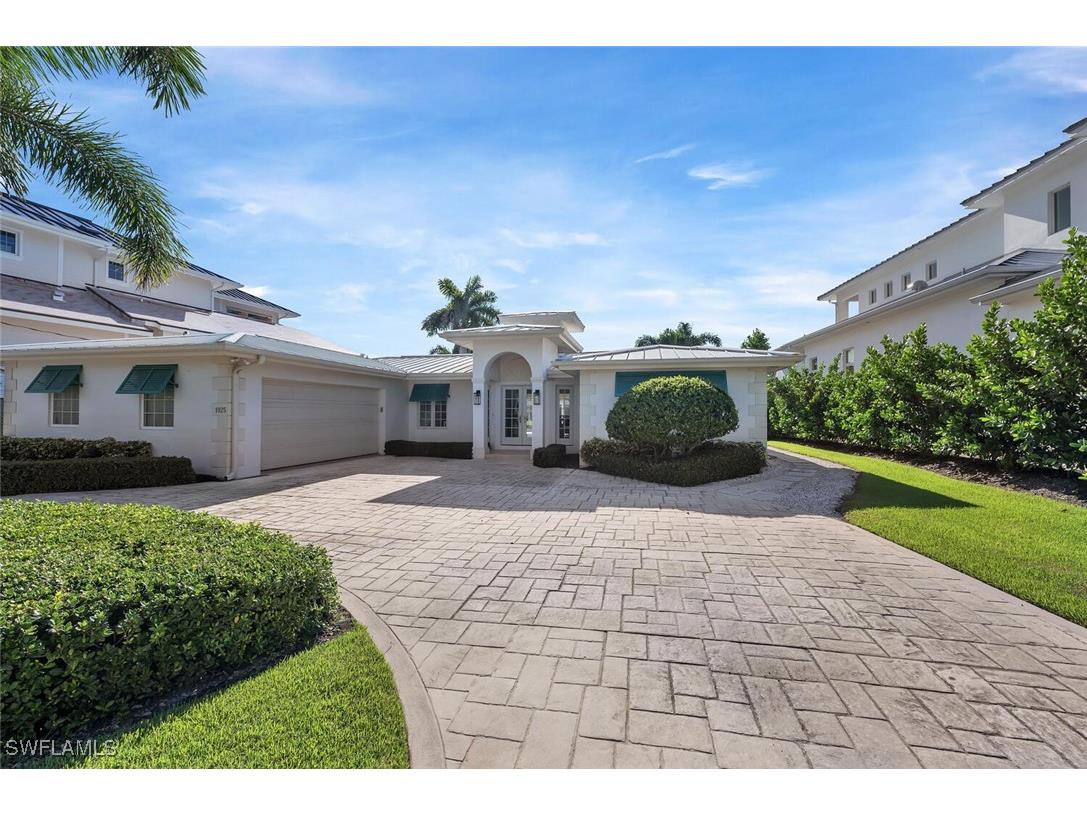1925 Tarpon Road Naples FL 34102 225071379 image2