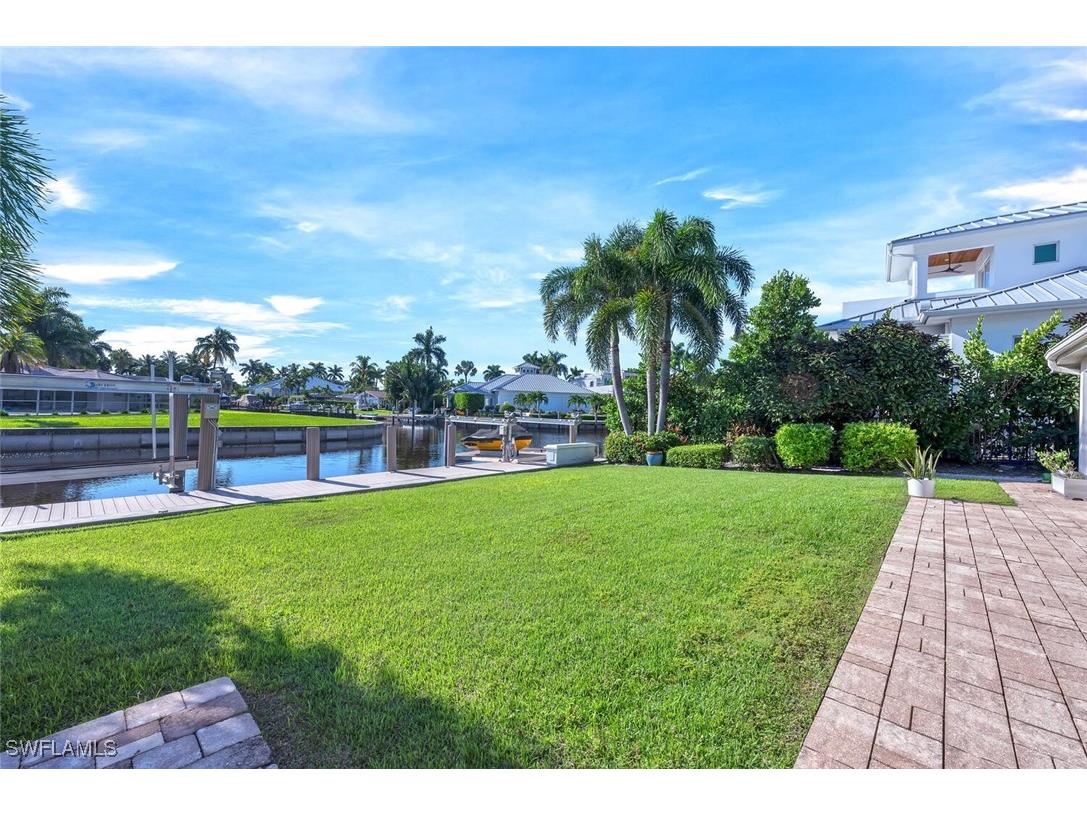1925 Tarpon Road Naples FL 34102 225071699 image37