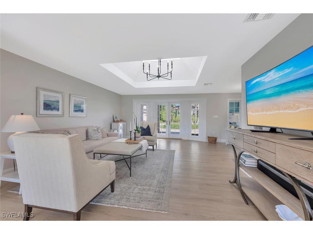 1925 Tarpon Road Naples FL 34102 225071699 image8