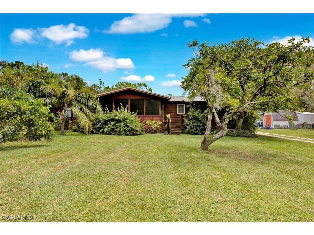 19250 Skipper Road North Fort Myers FL 33917 223055779 image1