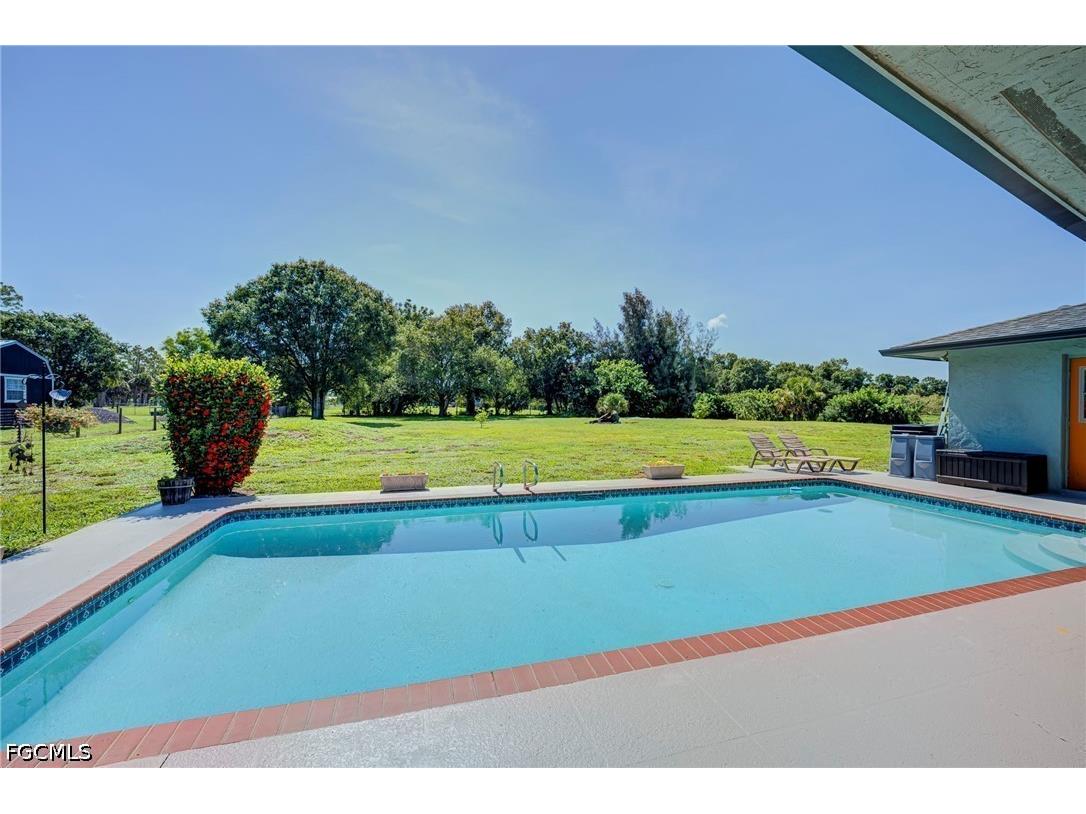 19250 Tammy Lane North Fort Myers FL 33917 2026027885 image27