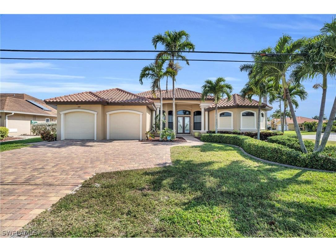 1926 Cape Coral Parkway W Cape Coral FL 33914 224031281 image1