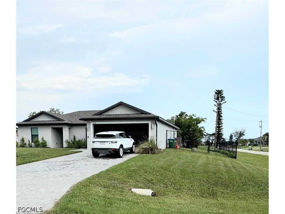 1926 NW 15th Street Cape Coral FL 33993 2026016077 image1