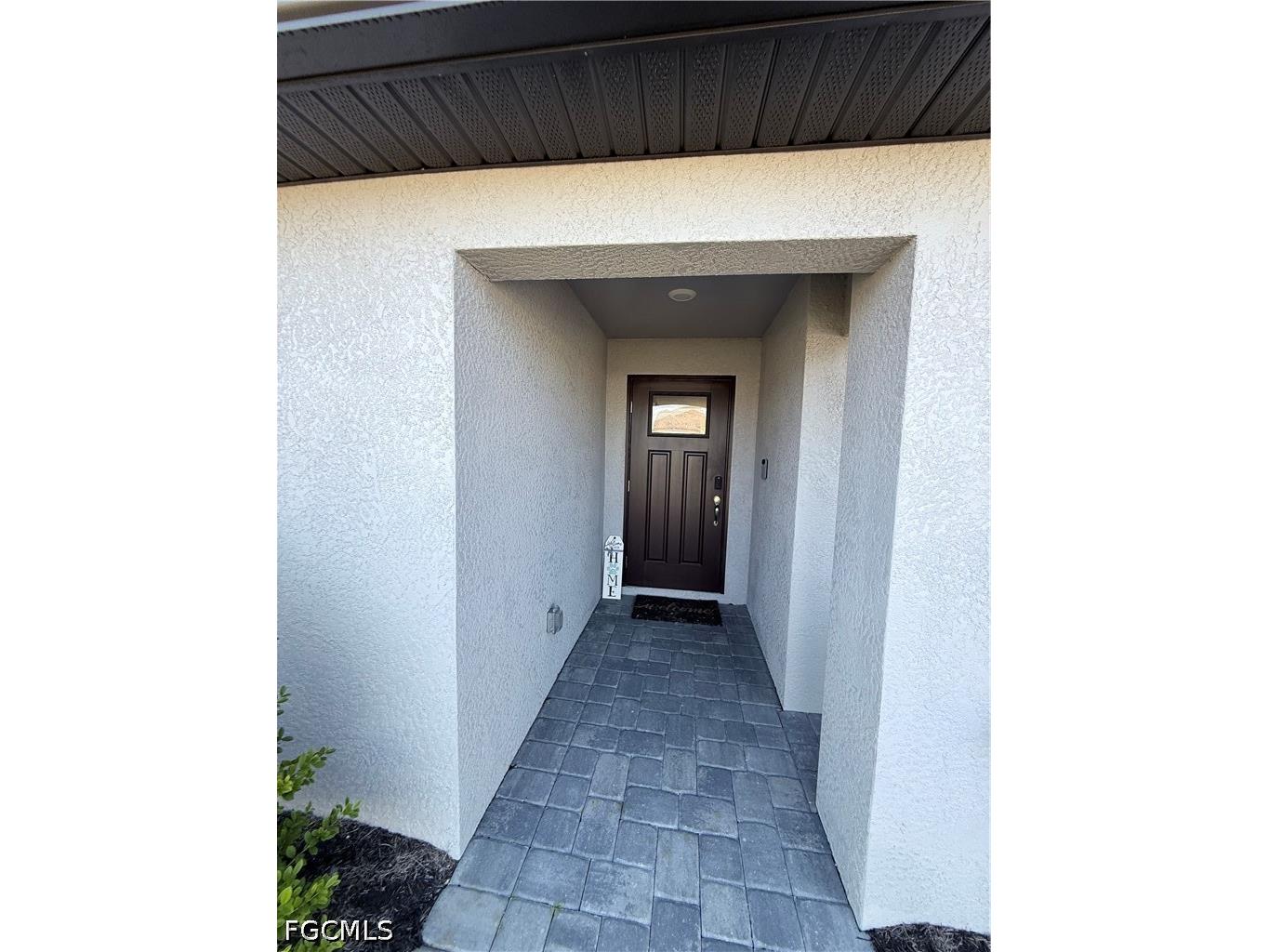 1926 NW 15th Street Cape Coral FL 33993 2026016077 image2