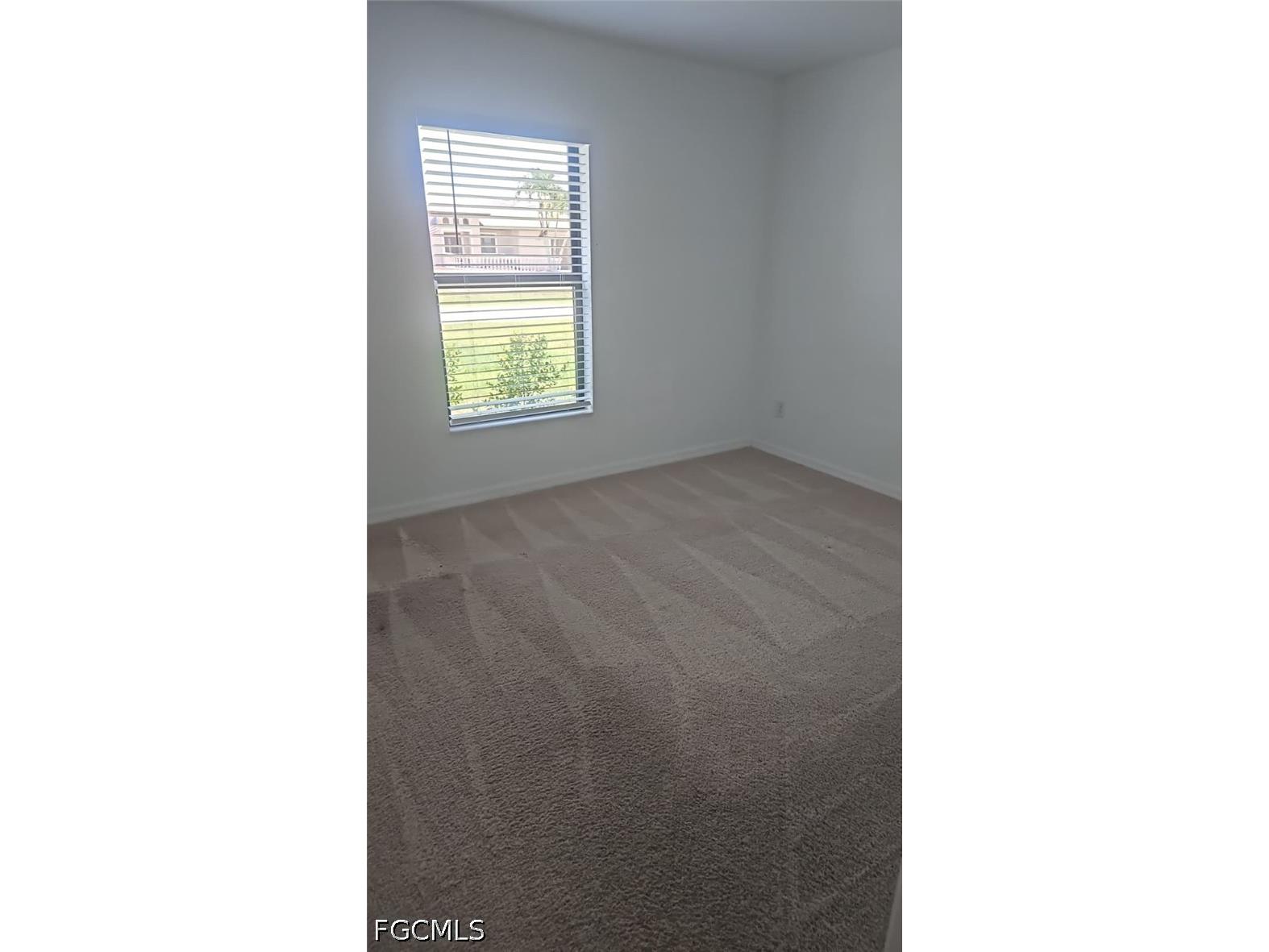 1926 NW 15th Street Cape Coral FL 33993 2026016077 image28
