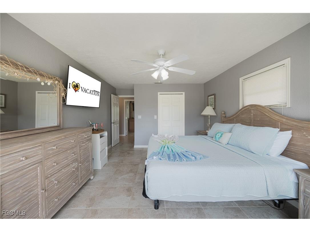 1926 SE 12th Terrace Cape Coral FL 33990 2025009091 image10