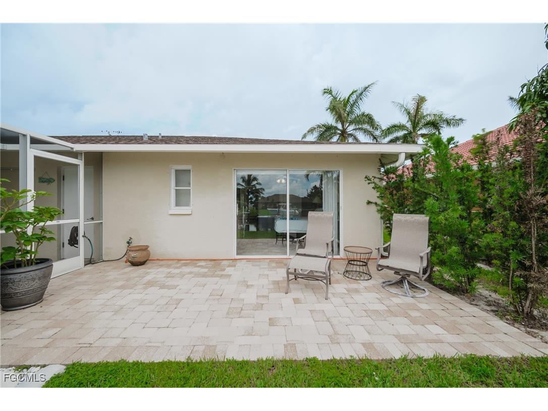 1926 SE 12th Terrace Cape Coral FL 33990 2025009091 image16