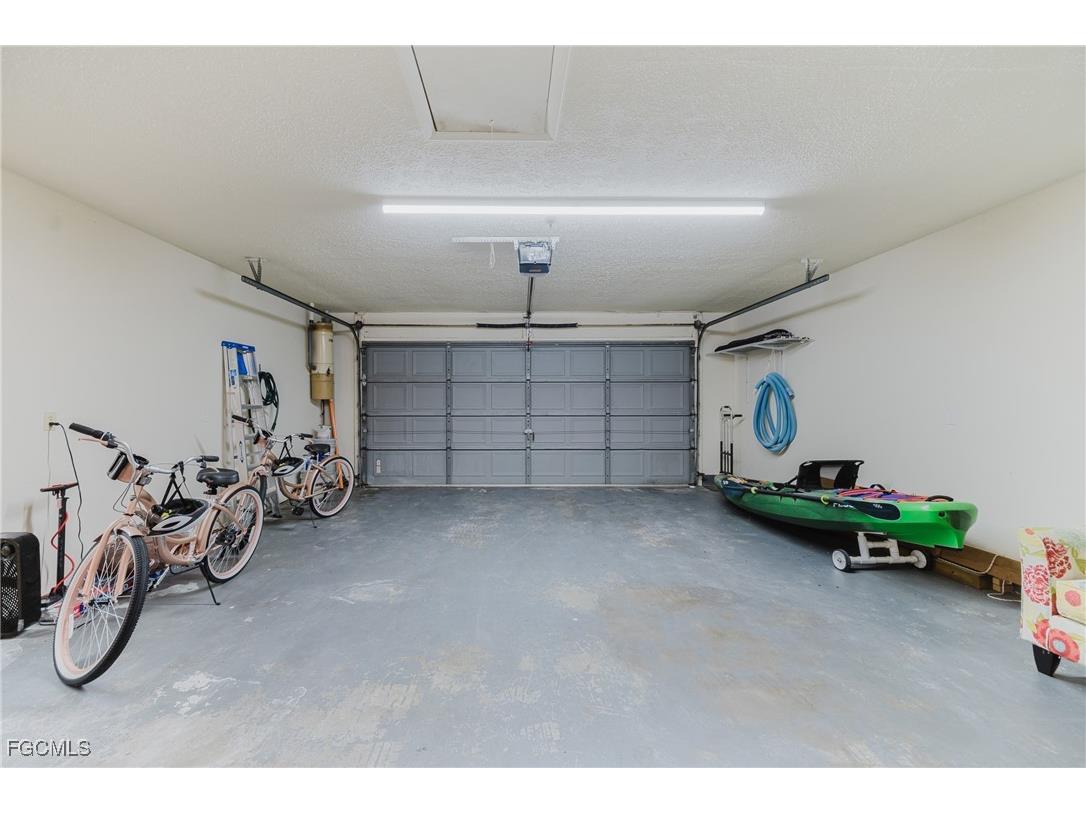 1926 SE 12th Terrace Cape Coral FL 33990 2025009091 image20