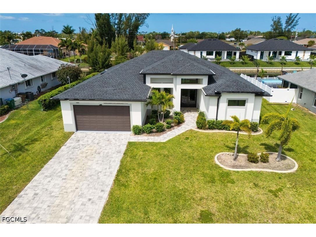 1926 SW 15th Avenue Cape Coral FL 33991 2026016193 image2