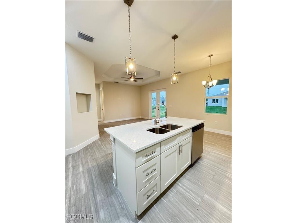 1926 Zombar Court Lehigh Acres FL 33972 2026002258 image4