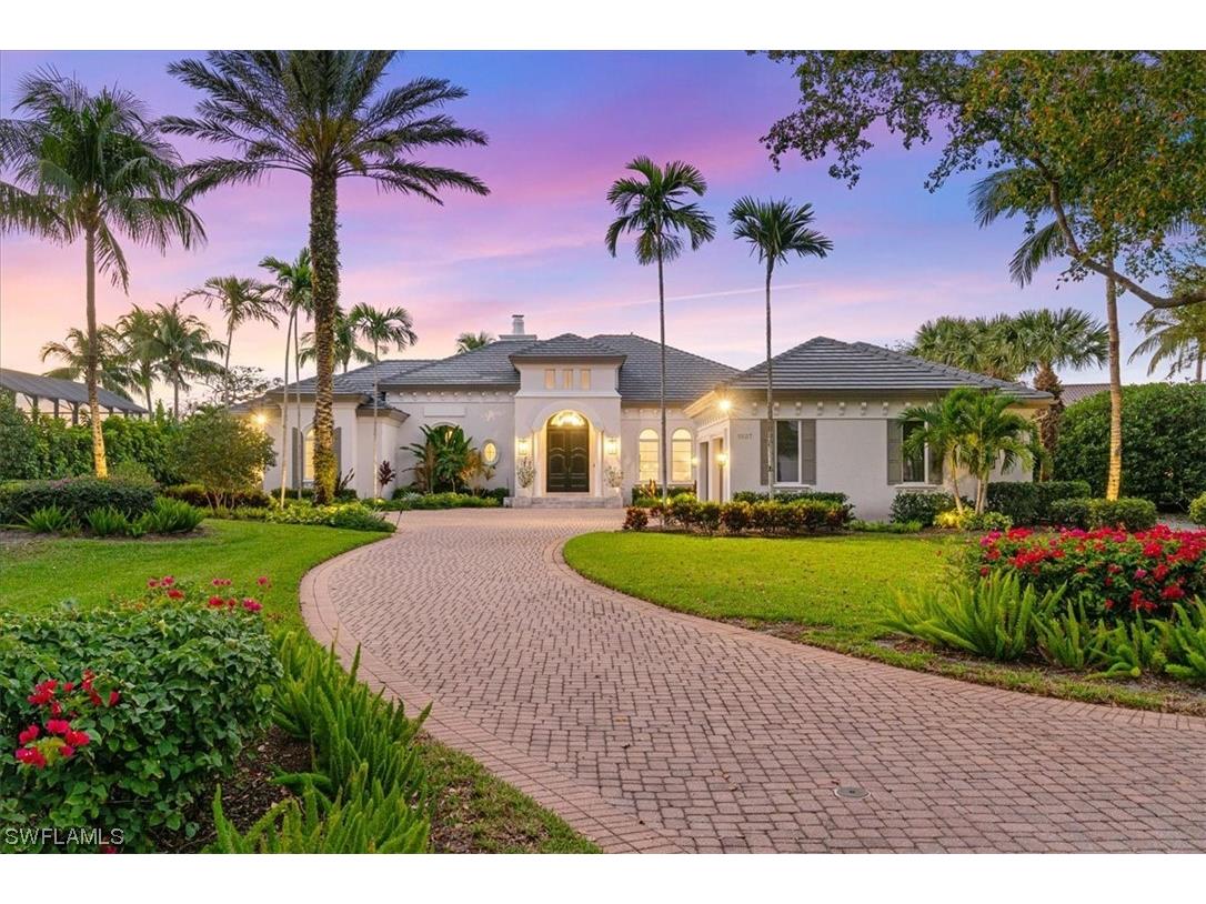 1927 Cocoplum Way Naples FL 34105 223021346 image1