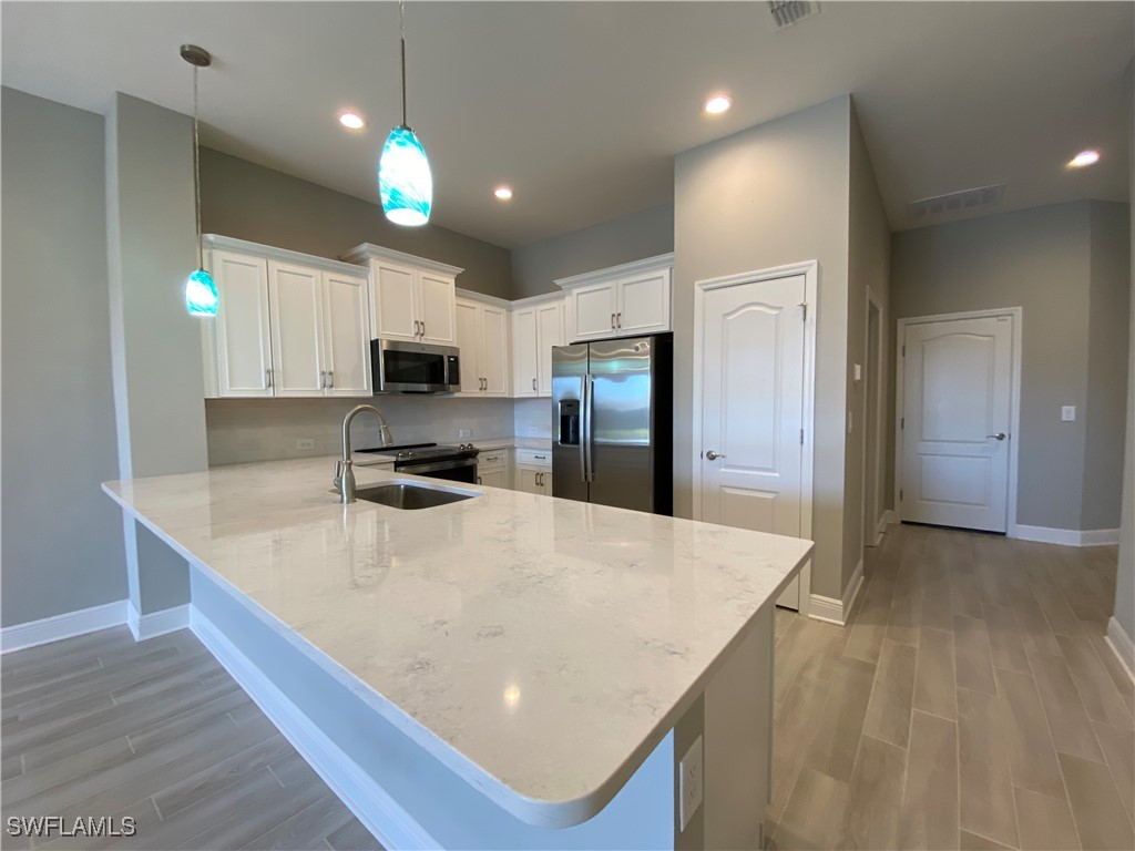 1927 Nottingham Trail Punta Gorda FL 33980 225027583 image1