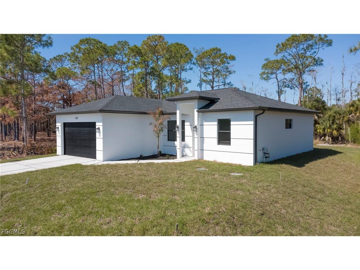 1927 Redmont Avenue Lehigh Acres FL 33972 2026009560 image29