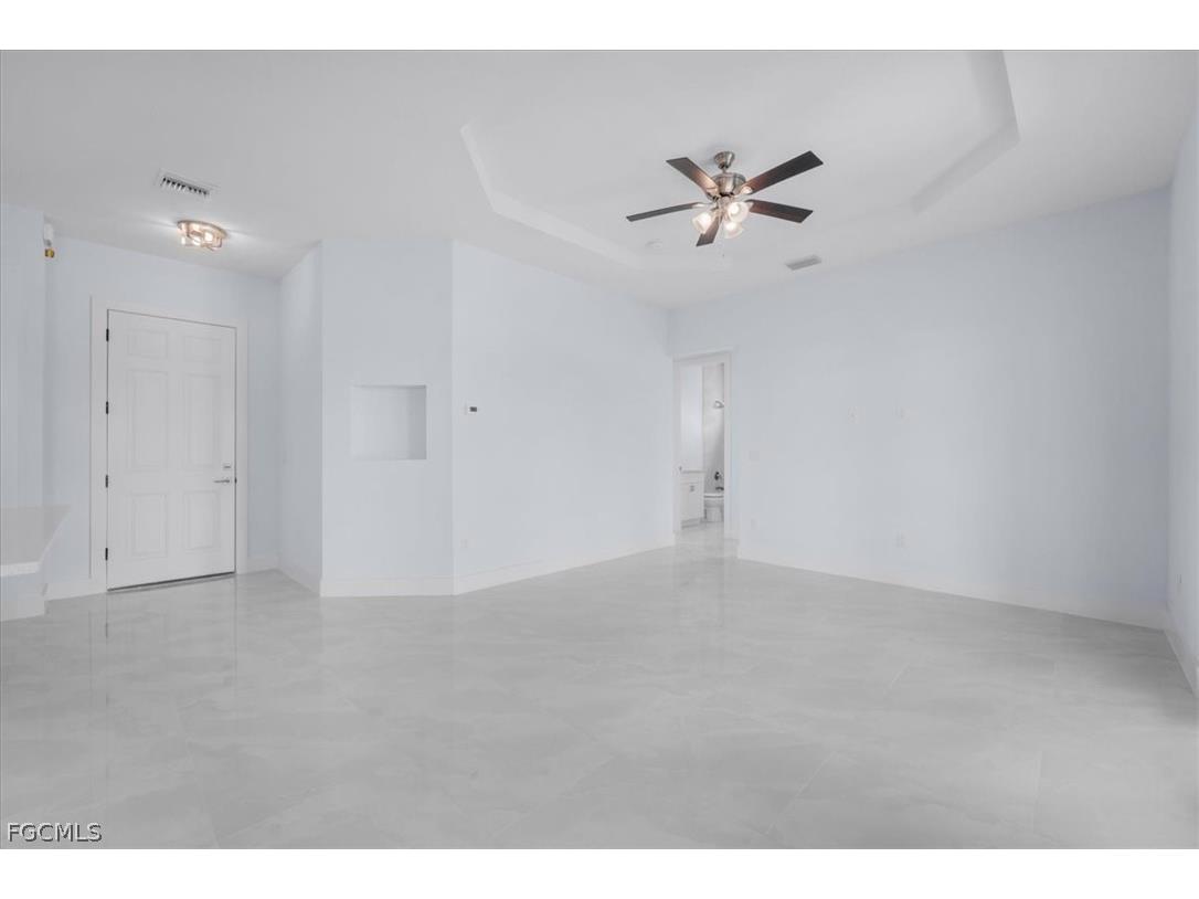 1927 Richmond Avenue N Lehigh Acres FL 33972 2026013545 image3