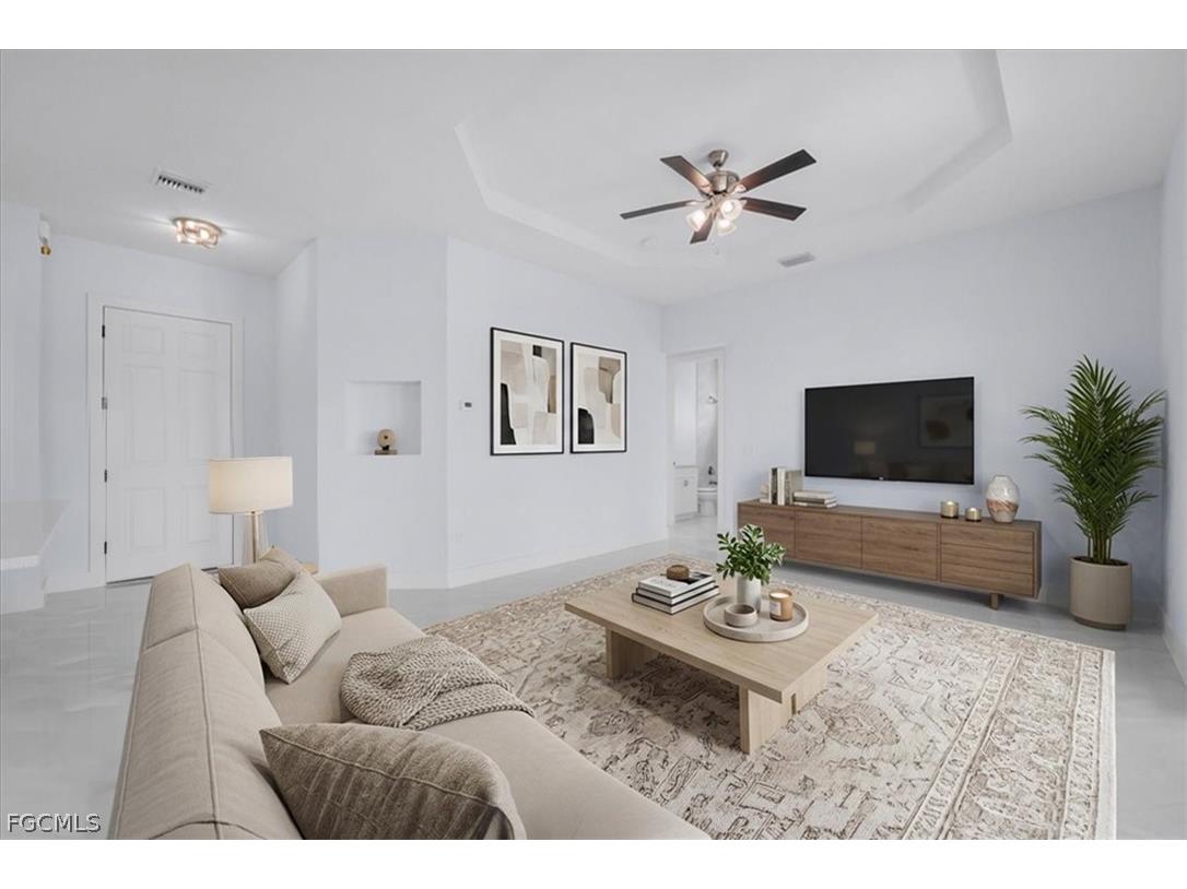 1927 Richmond Avenue N Lehigh Acres FL 33972 2026013545 image4