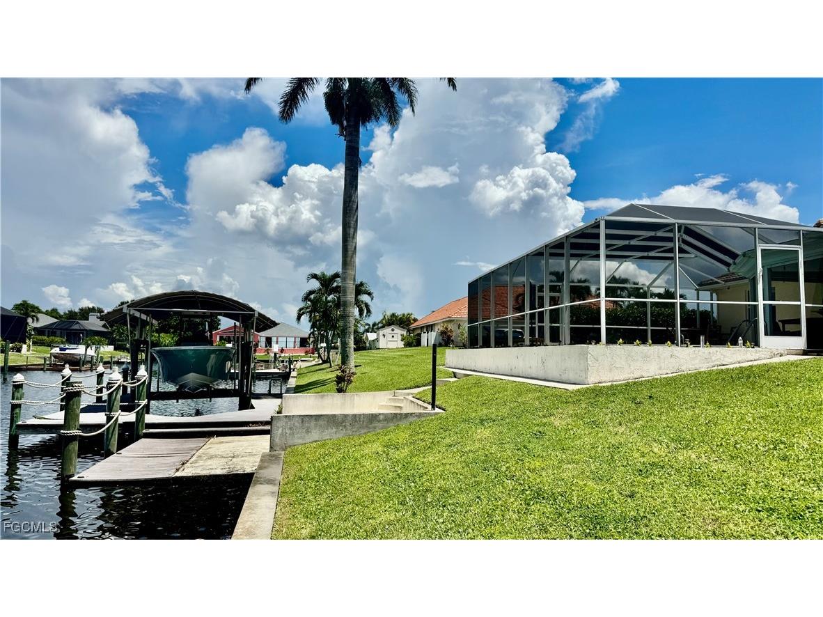 1927 SE 10th Street Cape Coral FL 33990 2025006129 image23