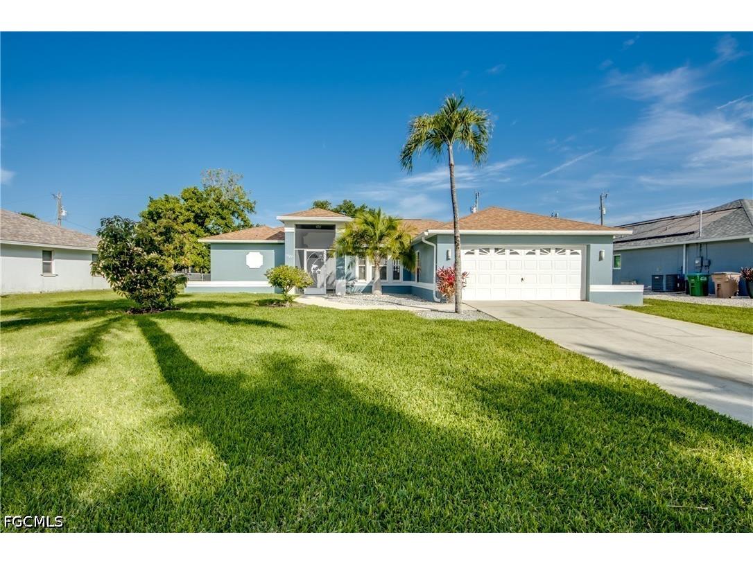 1927 SE 21st Street Cape Coral FL 33990 2026017176 image2