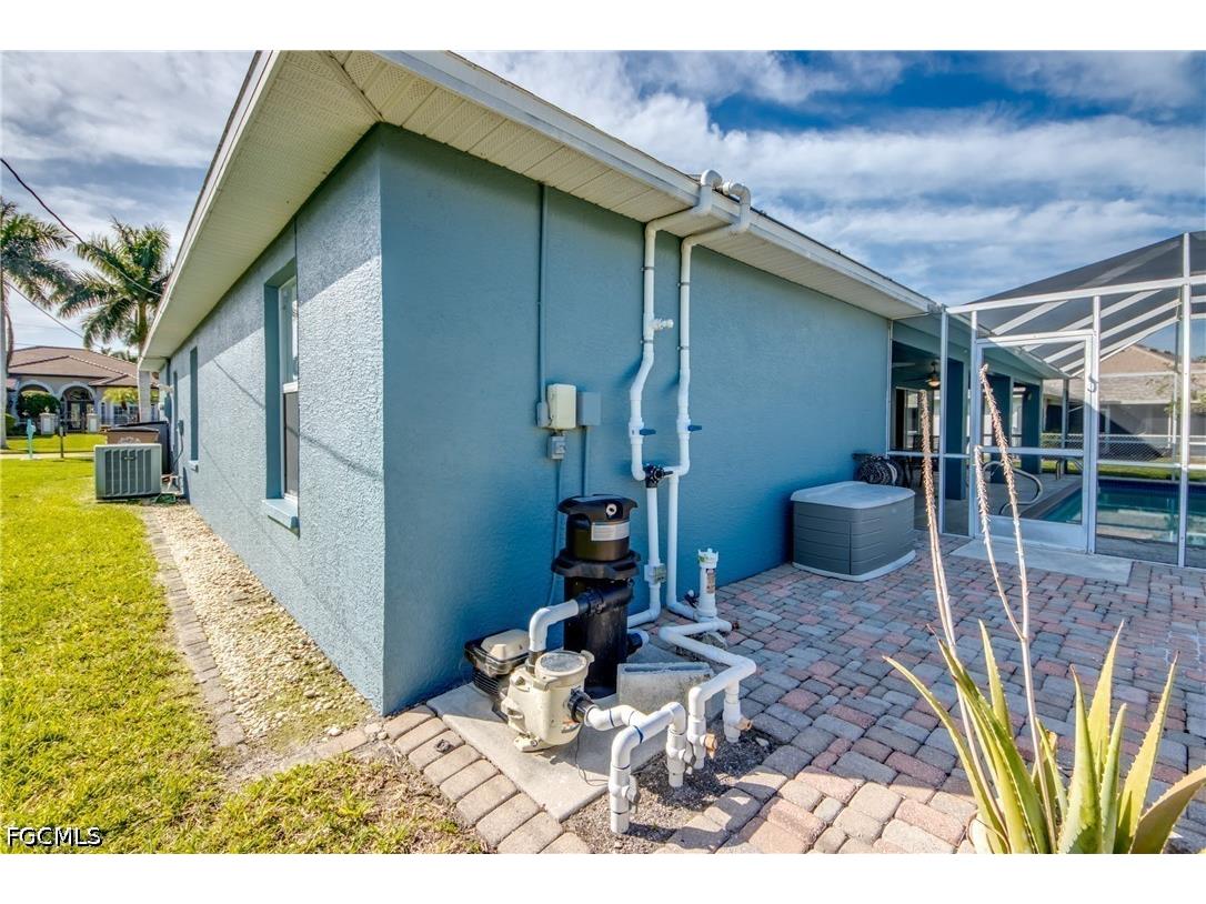 1927 SE 21st Street Cape Coral FL 33990 2026017176 image37