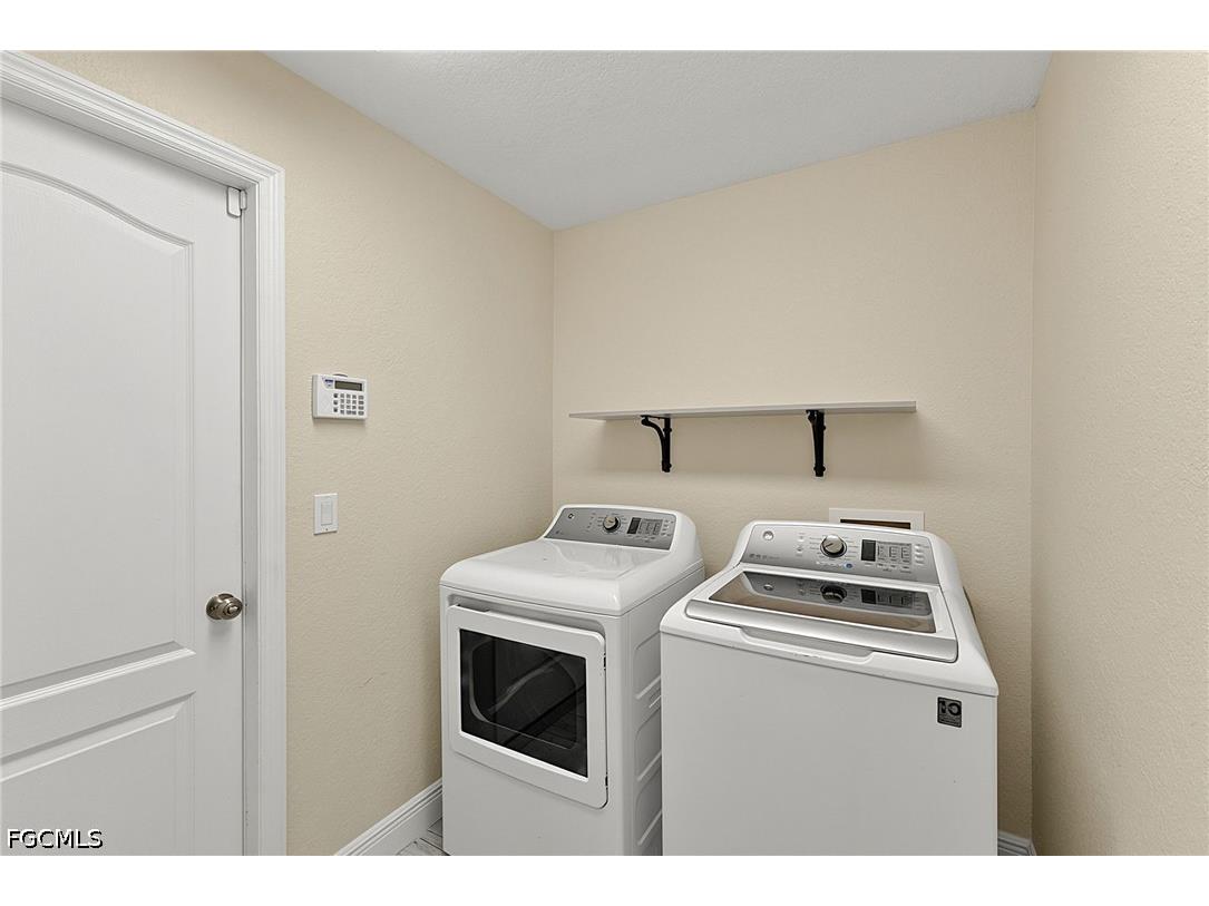 1927 Savona Parkway W Cape Coral FL 33914 2026028022 image40