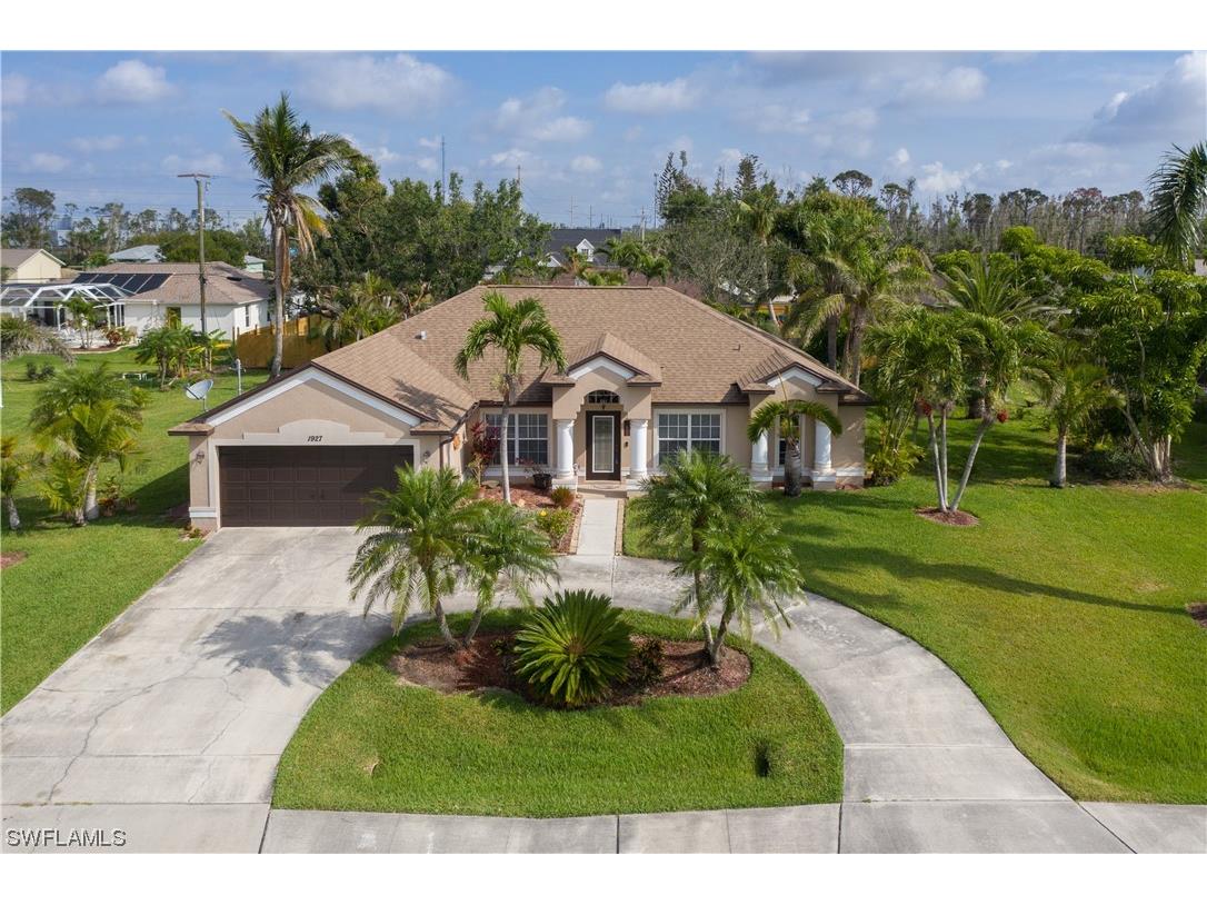 1927 Savona Parkway W Cape Coral FL 33914 223023363 image1