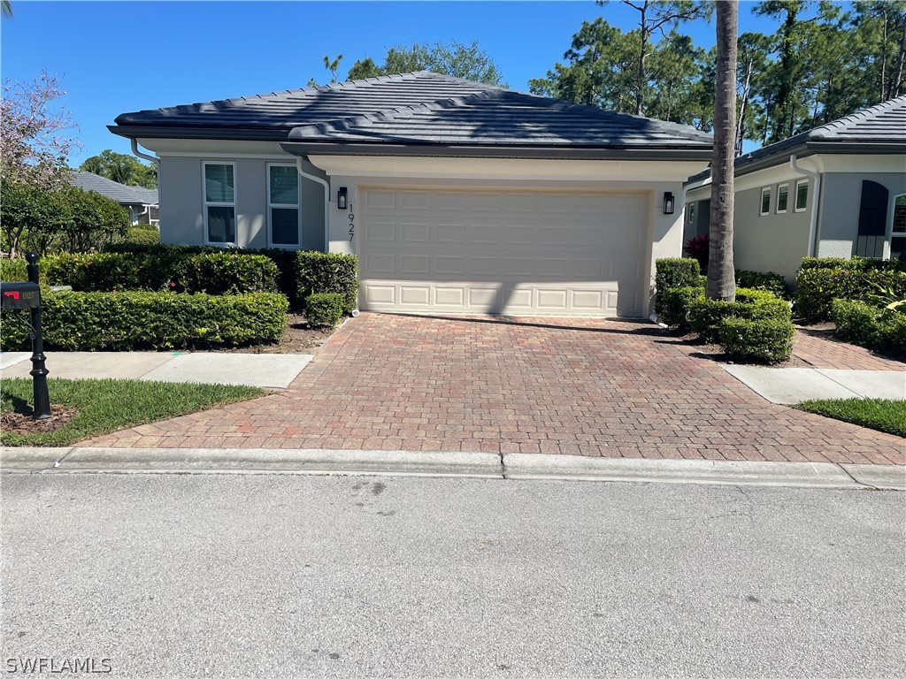 1927 Tarpon Bay Drive N #128 Naples FL 34119 224031227 image1