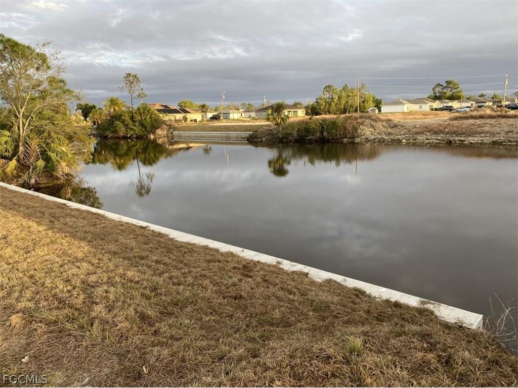 1928 NE 42nd Terrace Cape Coral FL 33909 2026013702 image3