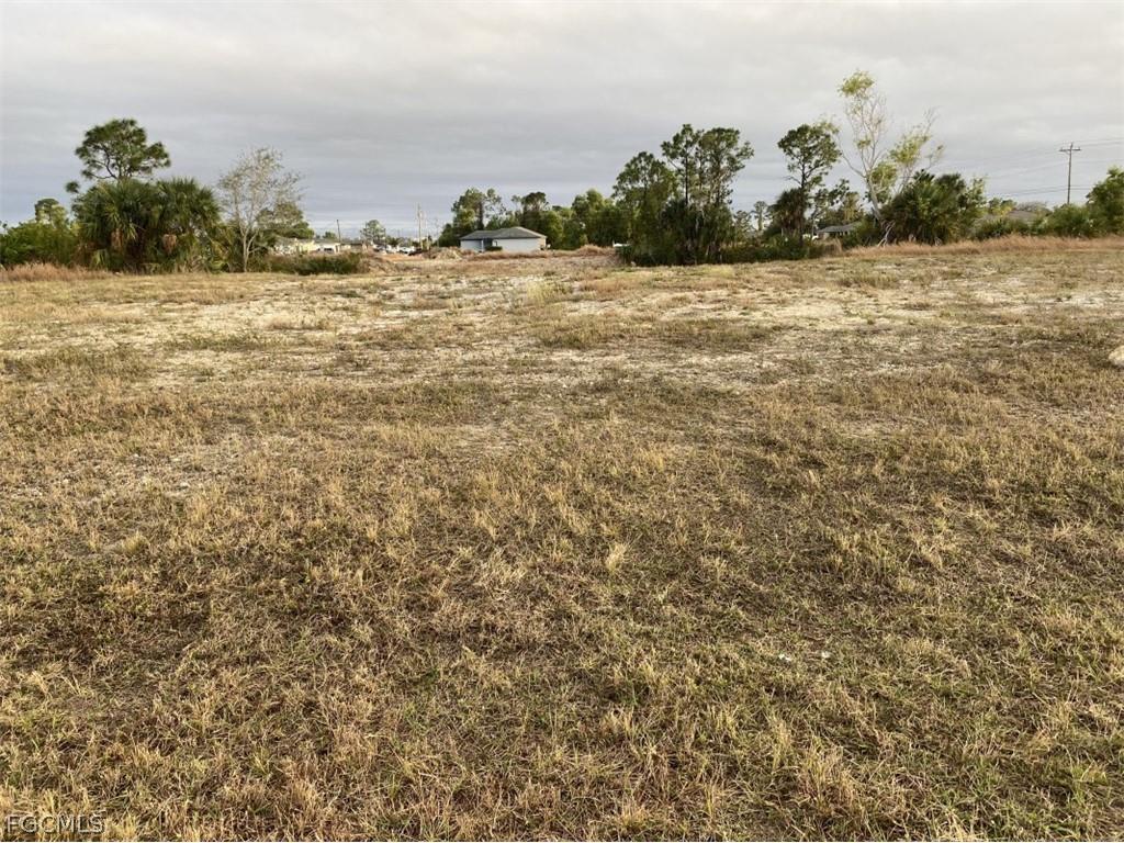 1928 NE 42nd Terrace Cape Coral FL 33909 2026013702 image4