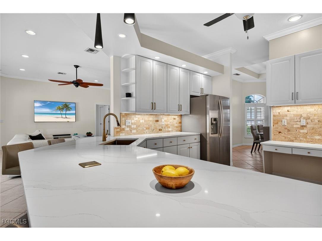 1928 SE 20th Lane Cape Coral FL 33990 2025019451 image21