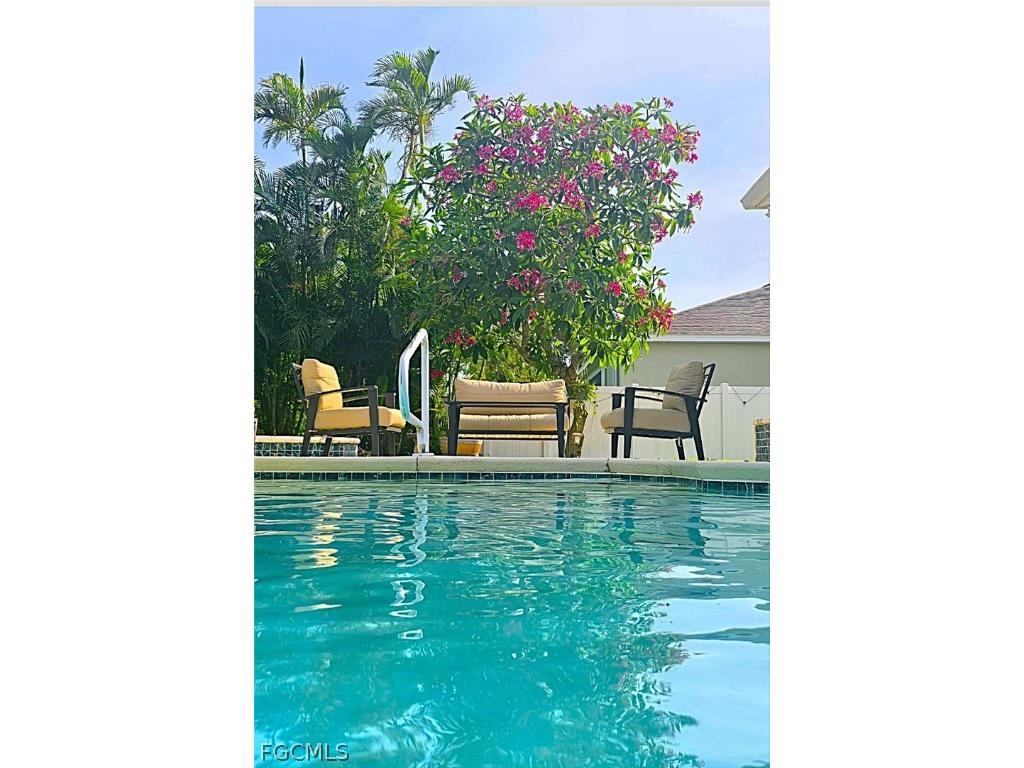 1928 SE 20th Lane Cape Coral FL 33990 2025019451 image3