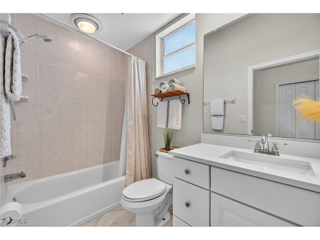 1928 SE 20th Lane Cape Coral FL 33990 2025019451 image32