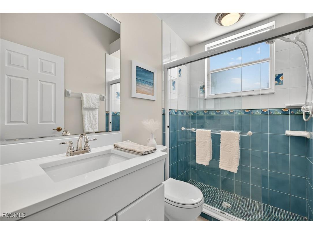 1928 SE 20th Lane Cape Coral FL 33990 2025019451 image34