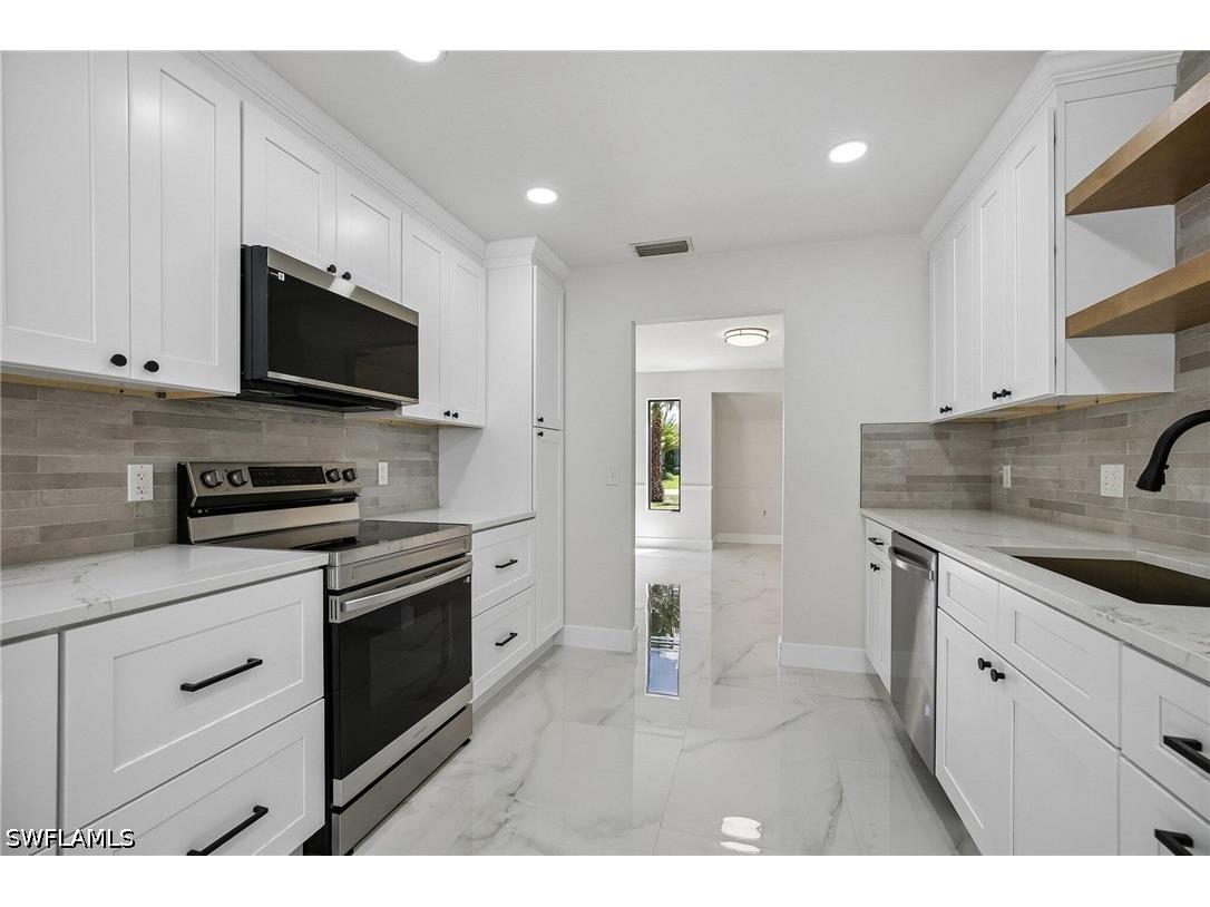 1928 SW 8th Court Cape Coral FL 33991 226017296 image5