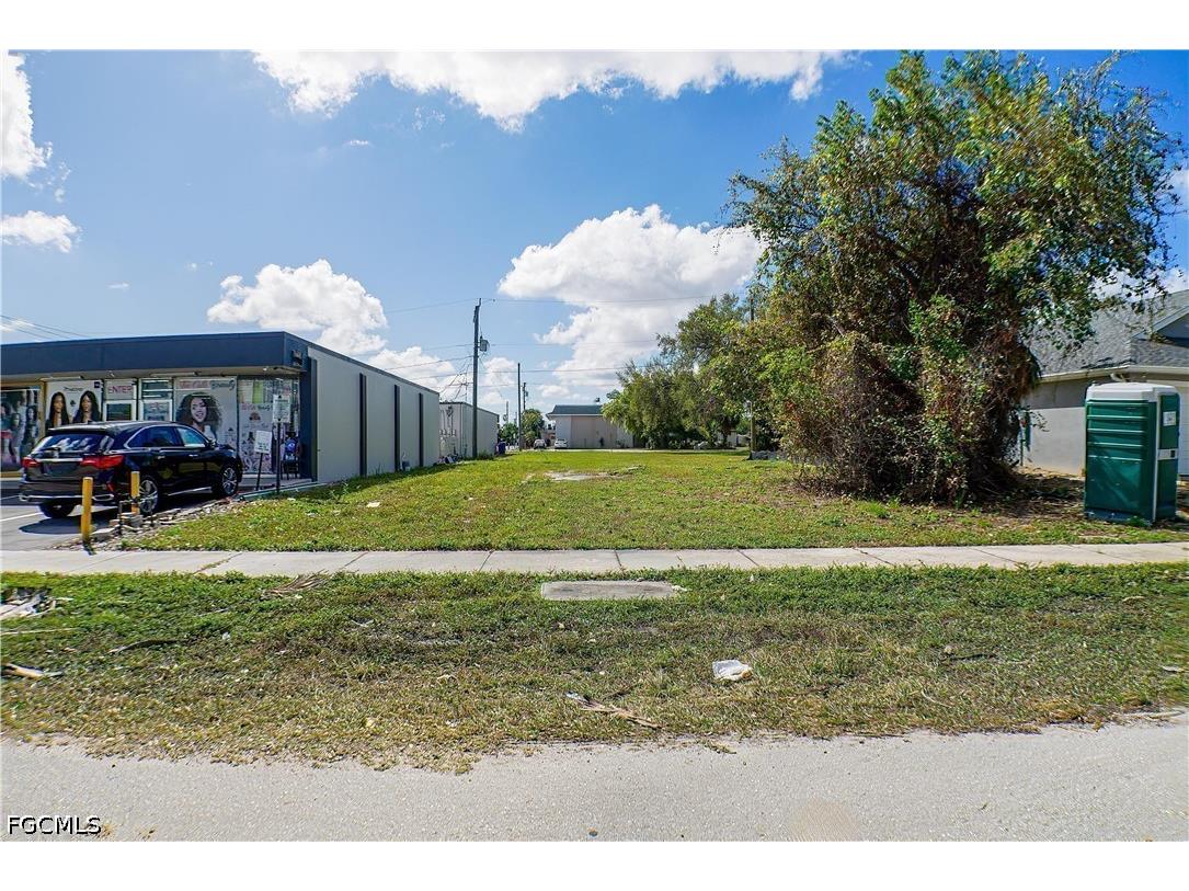 1928 Jefferson Avenue Fort Myers FL 33901 2026023358 image1