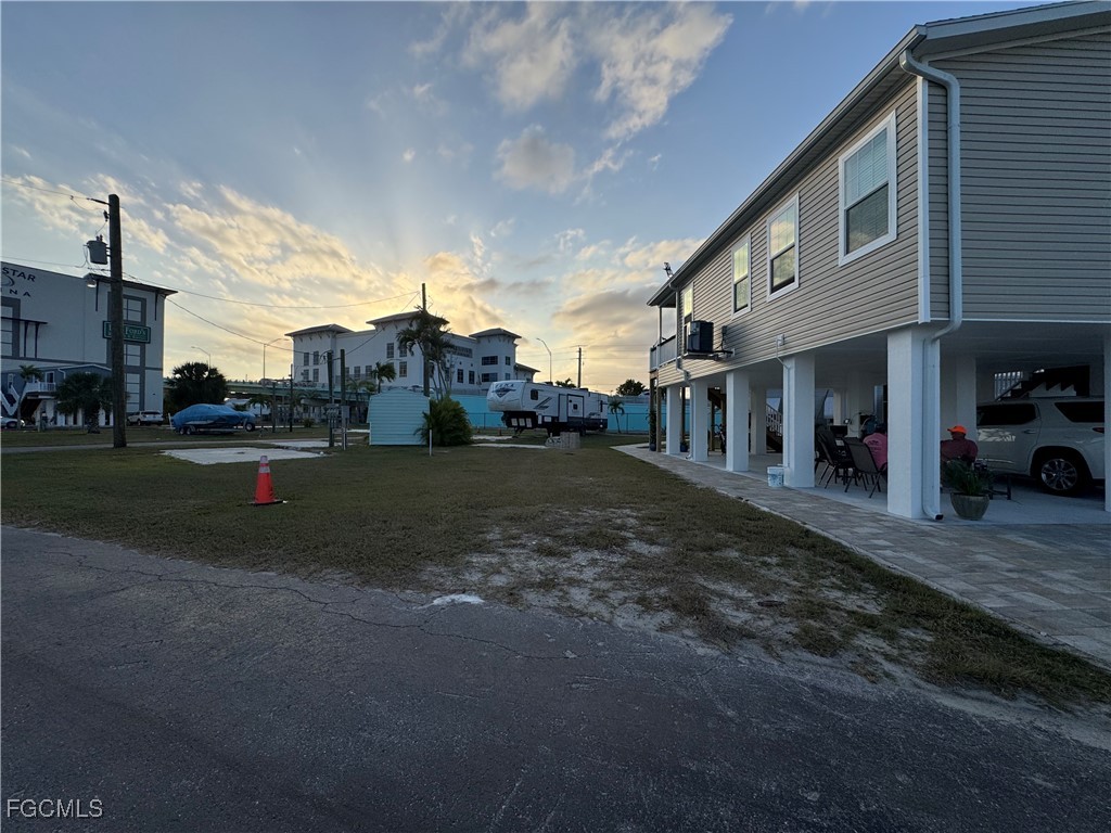 19281 #30 San Carlos Boulevard Fort Myers Beach FL 33931 2025021747 image1