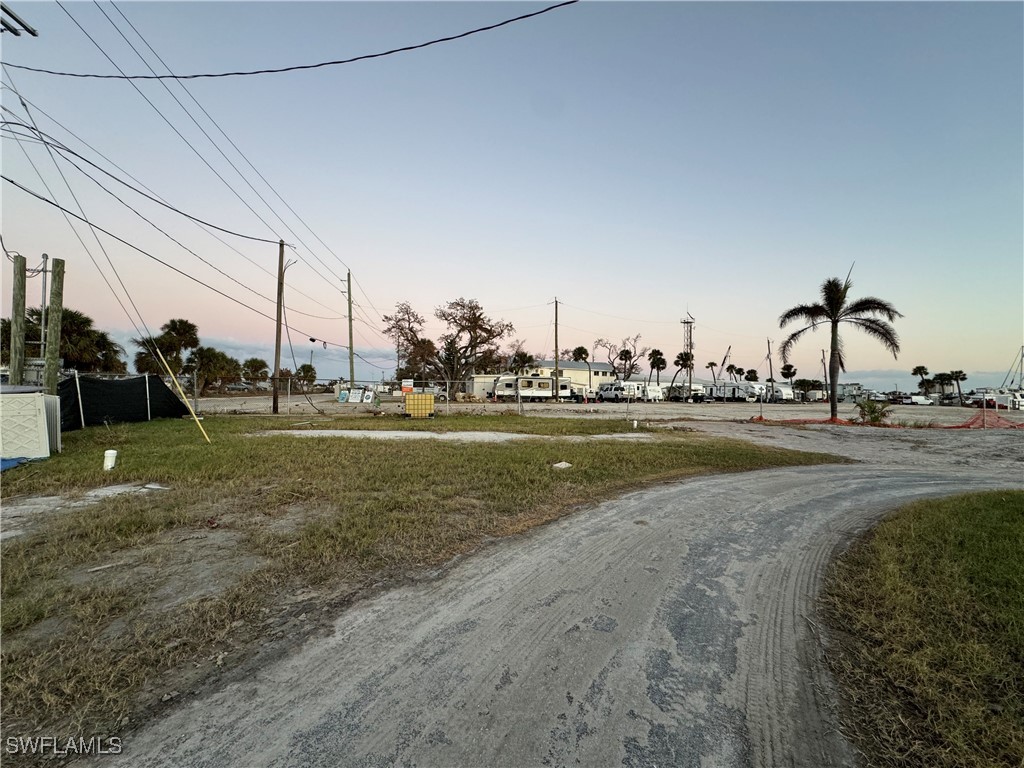 19281 #4 San Carlos Boulevard Fort Myers Beach FL 33931 224085462 image1