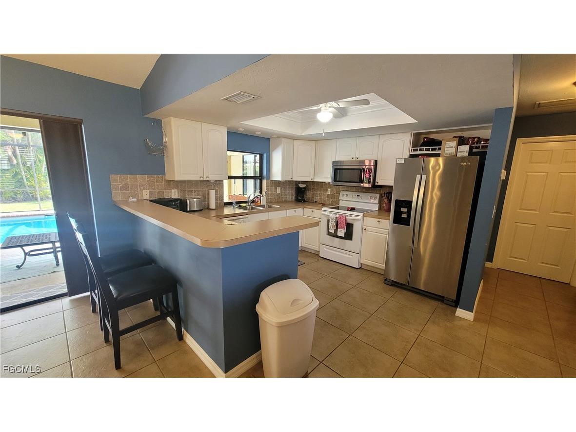 1929 NE 2nd Terrace Cape Coral FL 33909 2025011356 image5