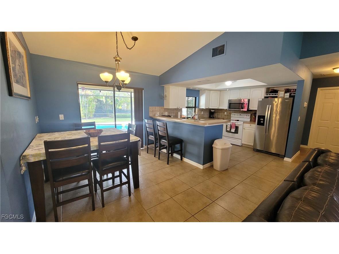 1929 NE 2nd Terrace Cape Coral FL 33909 2025011356 image7