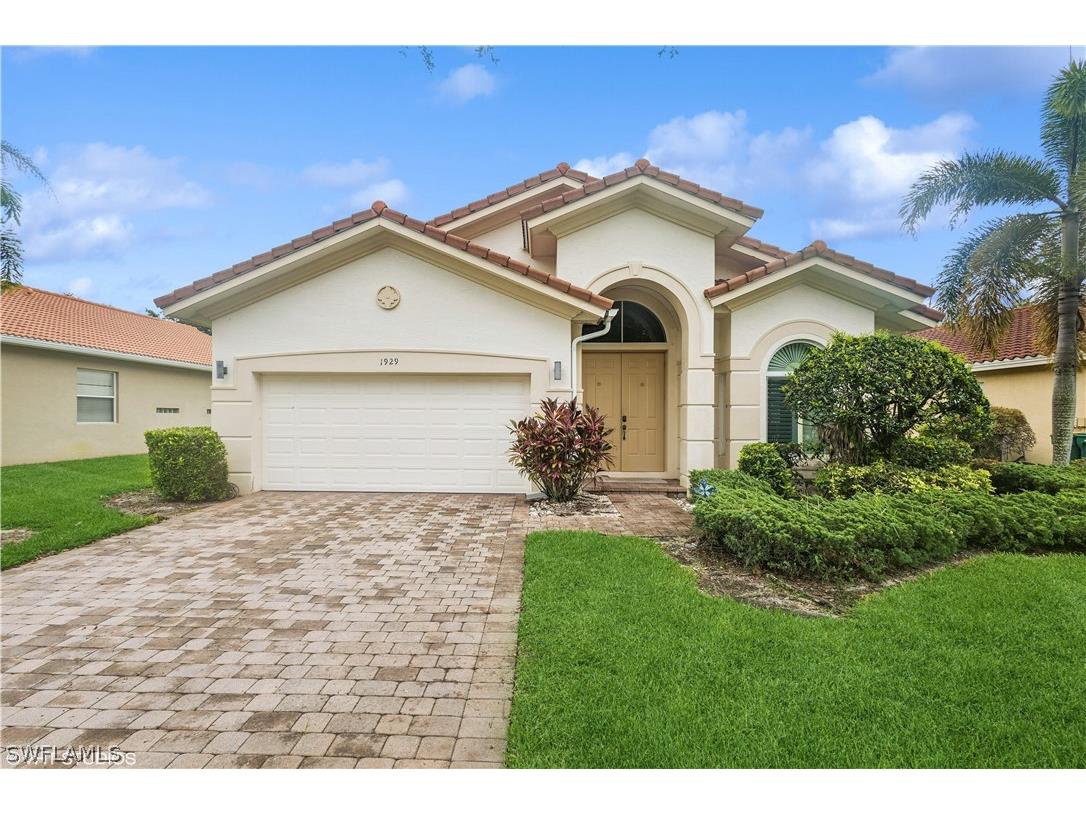 1929 Par Drive Naples FL 34120 224051501 image1