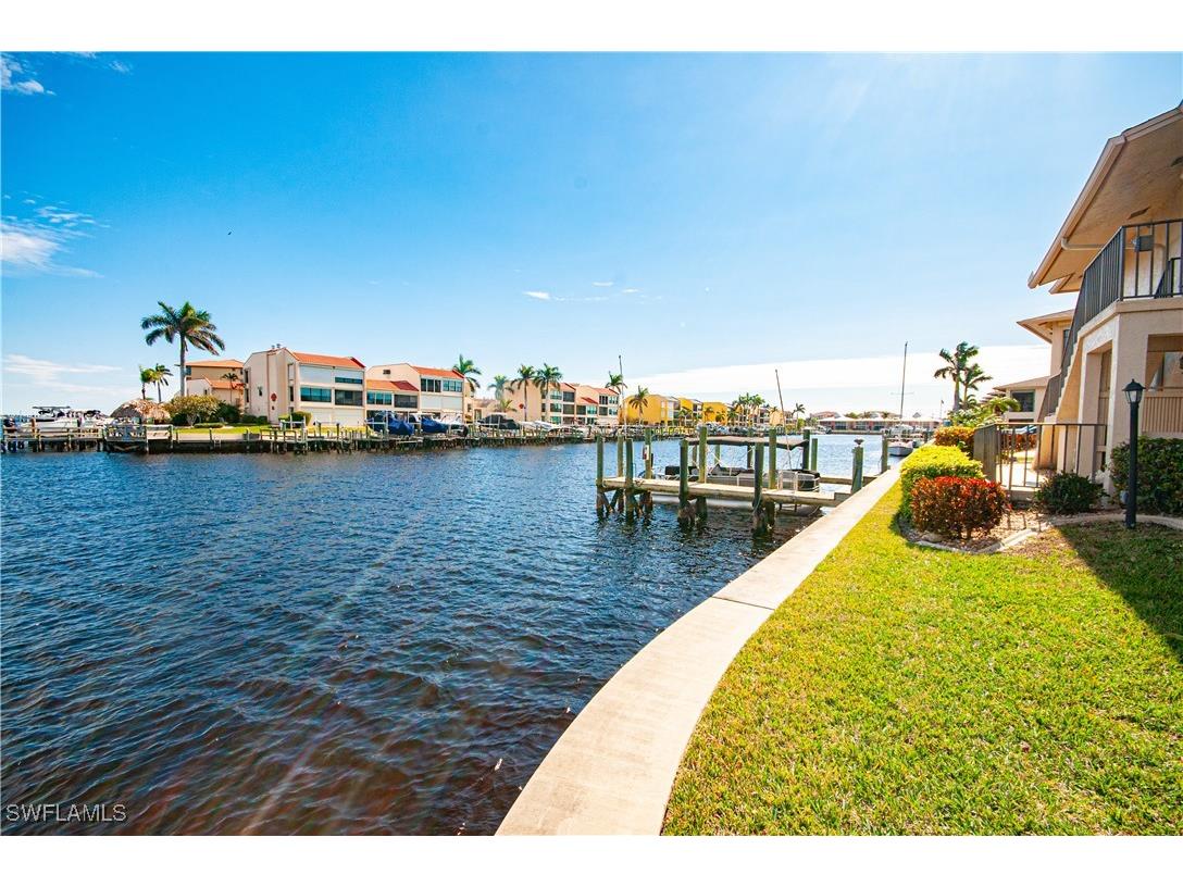 1929 SE 40th Terrace #5 Cape Coral FL 33904 225003218 image1