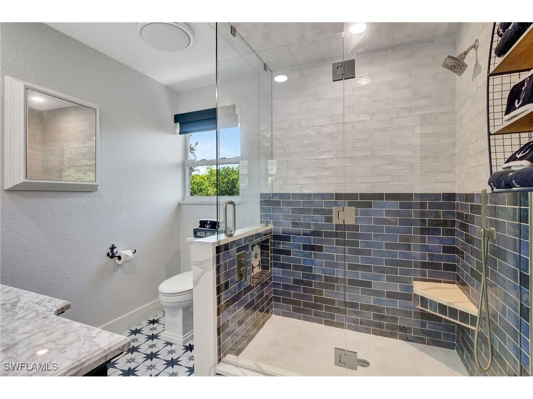 193 Cocohatchee Street Naples FL 34110 225073078 image16