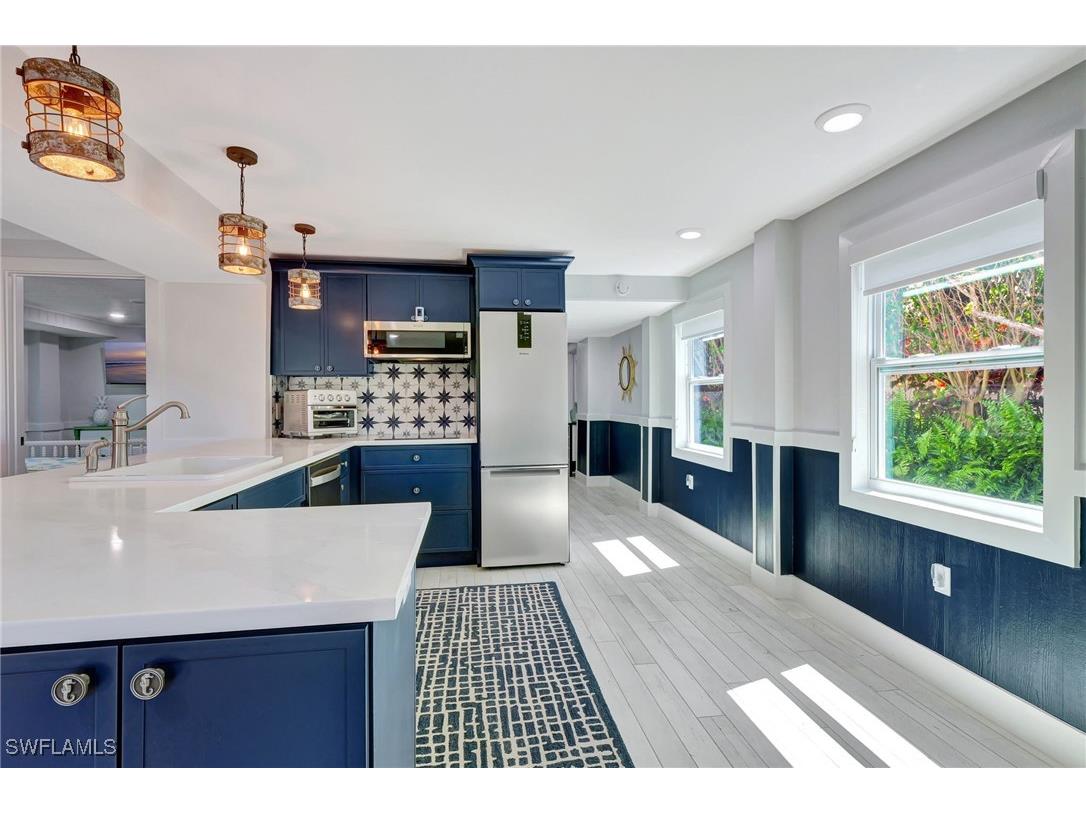 193 Cocohatchee Street Naples FL 34110 225073078 image24