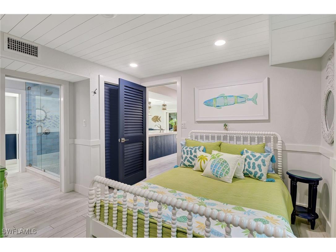 193 Cocohatchee Street Naples FL 34110 225073078 image28