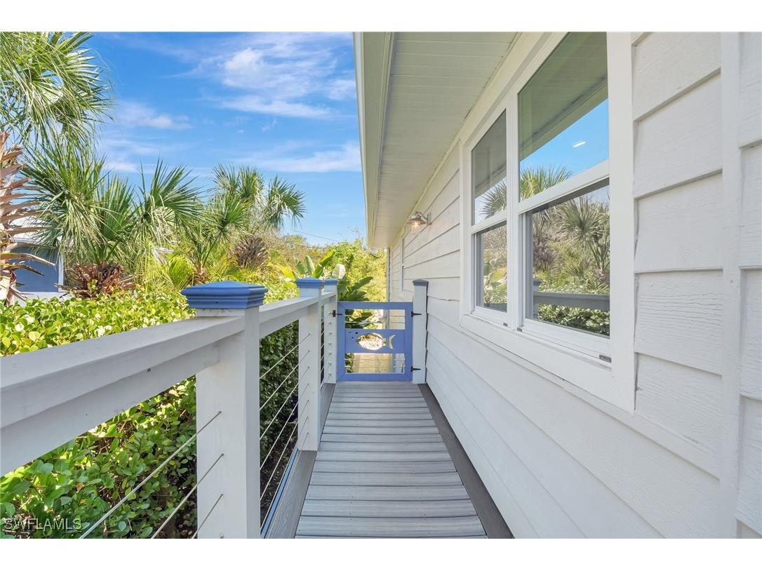 193 Cocohatchee Street Naples FL 34110 225073078 image37