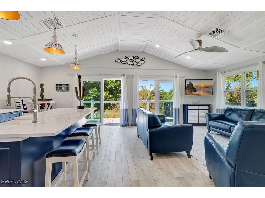 193 Cocohatchee Street Naples FL 34110 225073078 image7