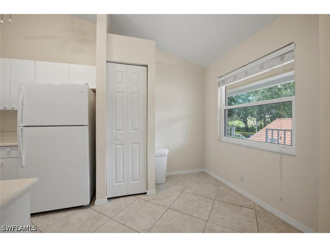 193 Robin Hood Circle #203 Naples FL 34104 226023280 image17