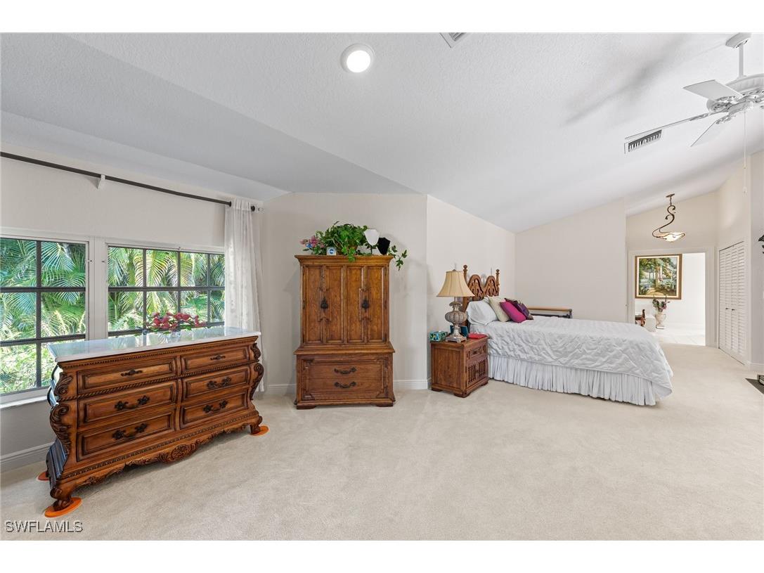 1930 Blackstone Circle Naples FL 34109 226002656 image10