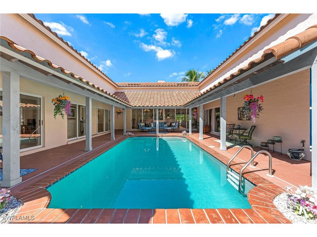 1930 Blackstone Circle Naples FL 34109 226002656 image20
